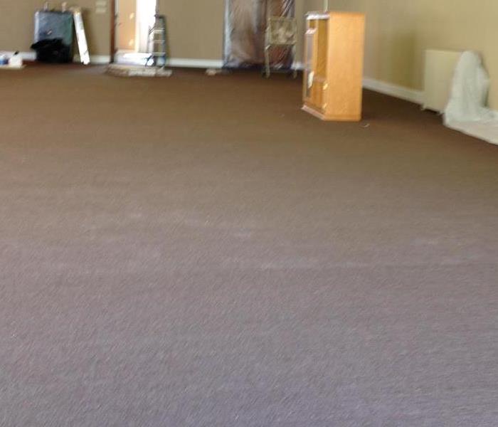 Empty room with new carpet